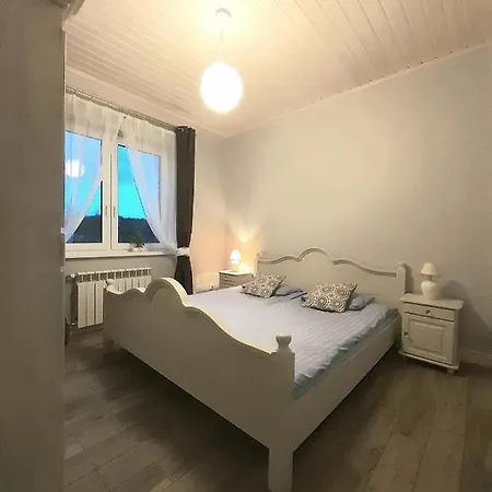 アパート By The *