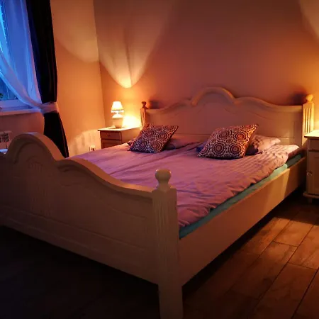 アパート By The トシェビエシュ